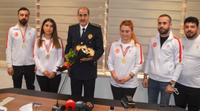 Kahramanmaraş şov takımı Antalya’da kupa kazandı! 