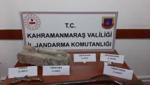 Antika eser ve uyuşturucu madde ele geçirildi..