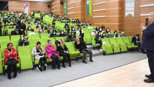 Başkan Mahçiçek, Kariyer Günleri Kapsamında Lise Öğrencileriyle Buluştu