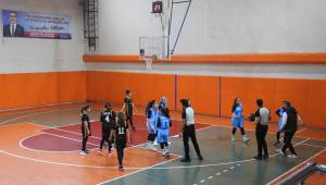 Kahramanmaraş’ta okullarda basketbol heyecanı
