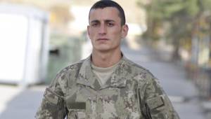 Kahramanmaraşlı asker banyoda ölü bulundu..