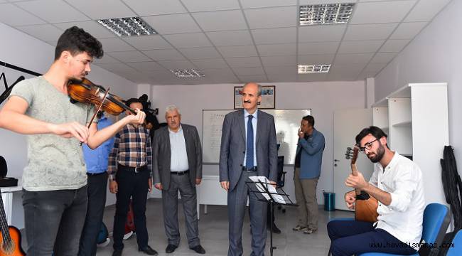 Dulkadiroğlu gençleri çağırıyor...