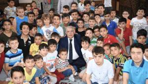 Kutlu Yolculuğun Manevi Dünyayı Aydınlatmasını Sağlamalıyız.
