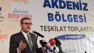 Mahir Ünal,