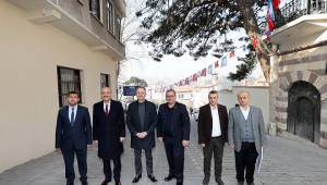 Tarihi değerlerimizi gelecek nesillerle buluşturmaya çalışıyoruz...