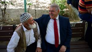 Başkan Mahçiçek; Yaşlılarımıza sahip çıkmak geleceğimize sahip çıkmaktır..