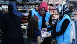 İyilik Melekleri Vaize’lerden Anlamlı Hareket; “Yetimlere Bayram Sevinci Yaşattılar”