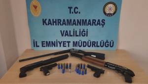 Kahramanmaraş’ta 14 Şüpheli Şahıstan, 15 Adet Silah Ele Geçirdi