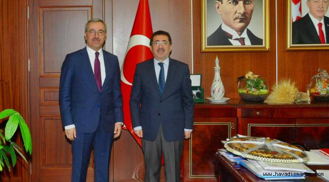 Başkan Güngör’den Bakan Yardımcısı Pakdil’e Ziyaret