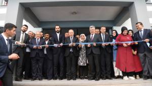 Başkan Mahçiçek, eğitime dudak uçuklatan yatırımlar yapıyor