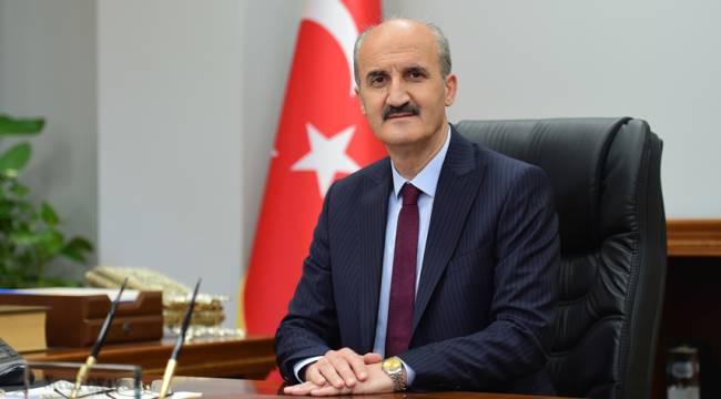 Başkan Okay: “Atatürk, Küllerinden Doğan Cumhuriyeti Gençlere Emanet Etti” 