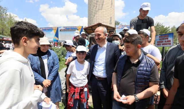 Başkan Okay: “Bu Sınavda Başarılı Olacağınıza İnanıyorum”