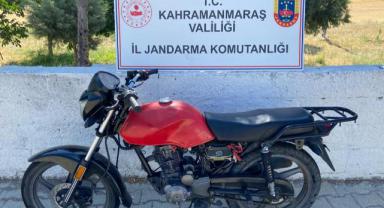 Çalıntı motosikletle seyahat ederken yakalandı