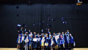 Çocuk Üniversitesi 4. dönem öğrencileri törenle mezun oldu