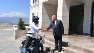 Eski Devlet Bakanı Tüzmen; Başkan Mahçiçek’in bilgi birikimiyle Onikişubat’ın geleceği çok parlak..