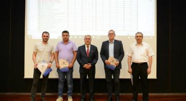 İlk Kez Toplu Ödül Töreni