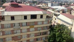 Kahramanmaraş’ta vatandaşlardan moloz tepkisi