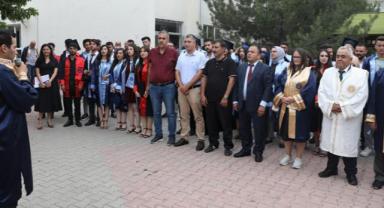 Rektör Özgül: “Aldığınız Eğitimi, Çalışma Alanlarınıza Yansıtacak ve Yaşama Sımsıkı Sarılacaksınız”