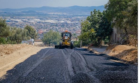 Dulkadiroğlu Belediyesi, Aslanbey mahallesinde asfalt çalışması yaptı