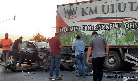 Kahramanmaraş’ta otomobil kamyona arkadan çarptı: 1 yaralı..