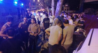 Yaya geçidinde çocuğa çarpan sürücü inşaat duvarına daldı