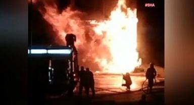 Kahramanmaraş’ta işyeri alevlere teslim oldu..