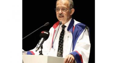 Rektör Dağlı: “Alacağınız eğitimlerle, insan hayatına dokunan mesleklerin sahibi olacaksınız”..