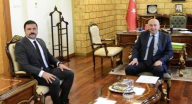 Ülkü Ocaklarından Rektör Yasım’a “Hayırlı Olsun” Ziyareti..