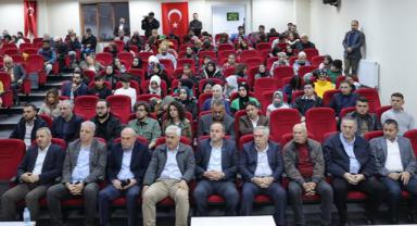 Atilla Güler, Dulkadiroğlu Gençlik Merkezi’nde Gençlerle Bir Araya Geldi