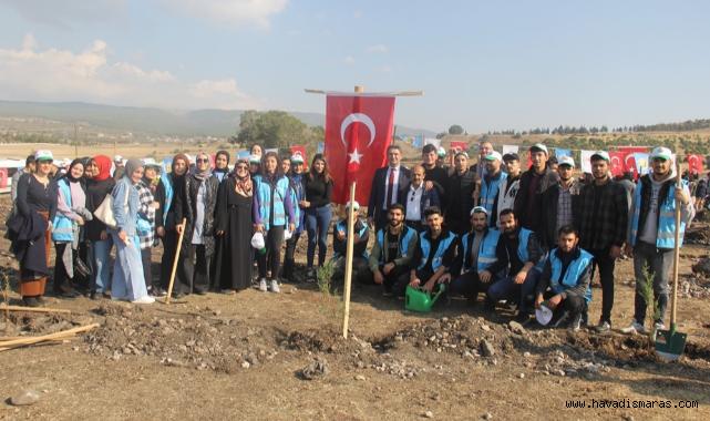 Gençlerimiz Geleceğe Nefes Olacak Fidanları Toprakla Buluşturdu