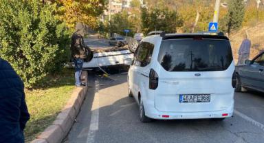 Kahramanmaraş’ta otomobil takla attı