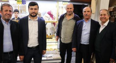 Kent esnafı Başkan Balcıoğlu’nu bağrına bastı