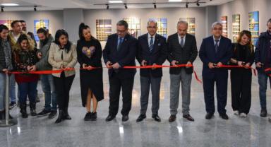 Öğr. Gör. Dr. Ali Koç’un Kişisel Resim Sergisi ‘Yer Değil’, Sanatseverlerin Beğenisine Sunuldu 