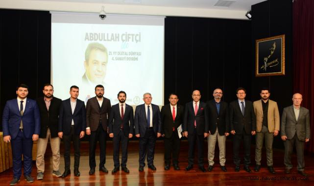 Stratejist Abdullah Çiftçi, KSÜ öğrencileri ile bir araya geldi