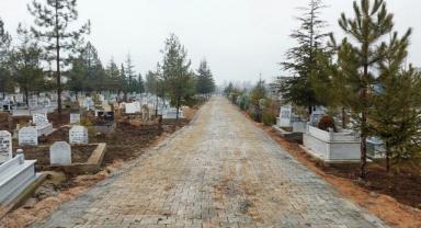 Göksun’daki Mezarlık Yolu Kilit Parkeyle Yenilendi
