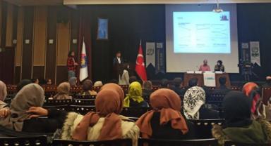 KSÜ’de “Küresel Cinsiyetsizleştirme Politikaları ve Türkiye'deki Etkileri” Konulu Panel Düzenlendi 