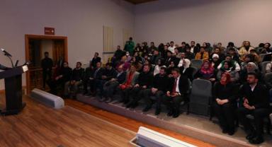 Tuzcuoğlu ; “‘Maraş Bize Mezar Olmadan Düşmana Gülzar Olamaz’ Diyerek Kahramanlığı Hakkıyla Elde Etmiş Bir Şehirdir” 