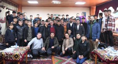 Başkan Mahçiçek, “Bu ülkeyi çok daha güçlü şekilde 2053’e, 2071’e götürecek olan sizlerseniz” 