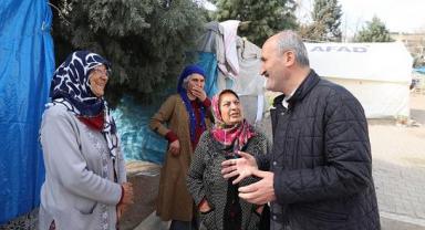 Dulkadiroğlu Belediyesi ilçe genelinde alt yapı ve tamirat çalışmalarını sürdürüyor..