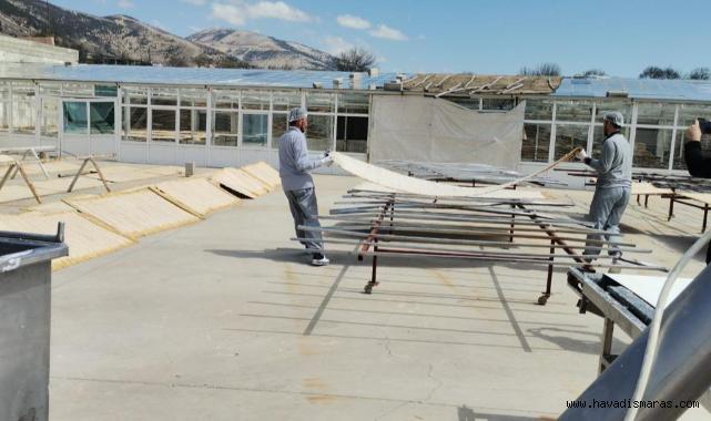 Deprem bölgesinde tarhana üretimi başladı