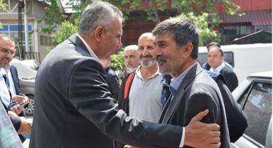 İnsanlarımız yaparsa yine Ak Parti yapar düşüncesindeler..