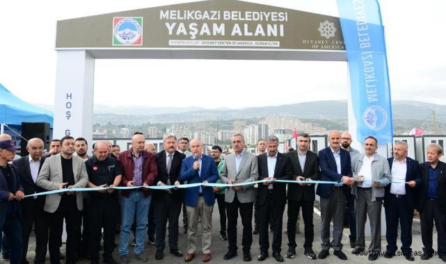 Melikgazi Belediyesi Yaşam Alanı Depremzedelerin Hizmetine Sunuldu