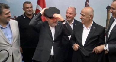 Tarım Bakanı Şalvarımızı beğendi..