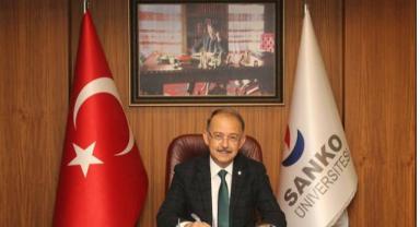 Aziz milletimiz; topyekûn verdiği bağımsızlık mücadelesi ile emsalsiz bir zafere imza attı..