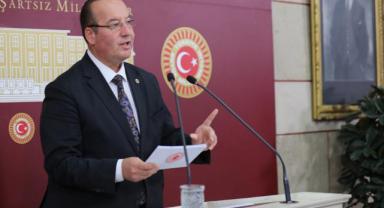 Milletvekili Akay’dan Önemli Çağrı: Yerel Basının Ölümüne Seyirci Kalmayalım!