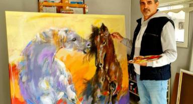 Ressam Abdurrahim Güney, Eserlerini görücüye çıkaracak..