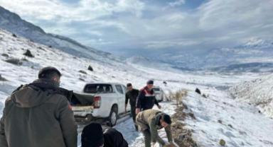 Jandarma doğa hayvanlarını unutmadı..