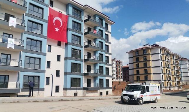 8 bin 303 konutun anahtarları teslim edildi..