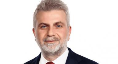 “Ülkeyi, şehri, aileyi ve bireyi her zaman ileri götüren kadınlarımızdır.”