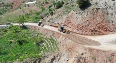 Dulkadiroğlu Bulanık'ta yol çalışmasına başladı..